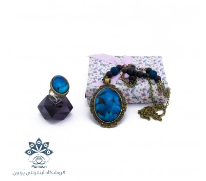 نیم‌ست رو مانتویی آویز و انگشتر فرین