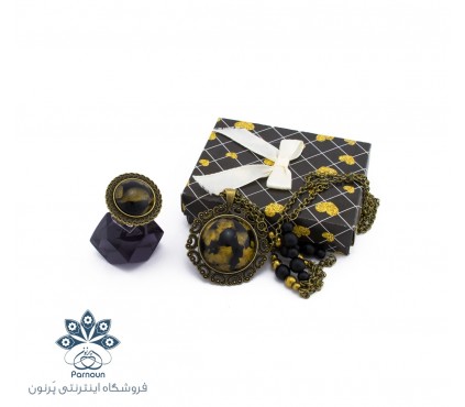 نیم‌ست رو مانتویی آویز و انگشتر افروز