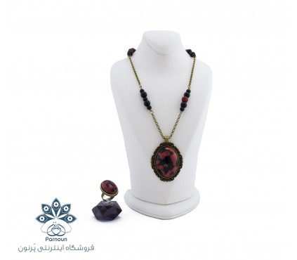 نیم‌ست رو مانتویی گردنبند و انگشتر آذرمهر