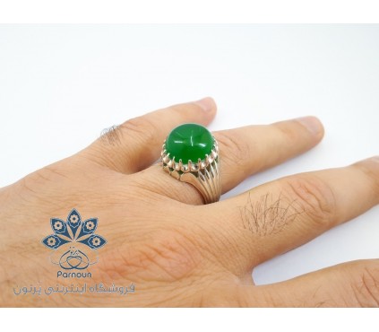 انگشتر عقیق سبز معدنی