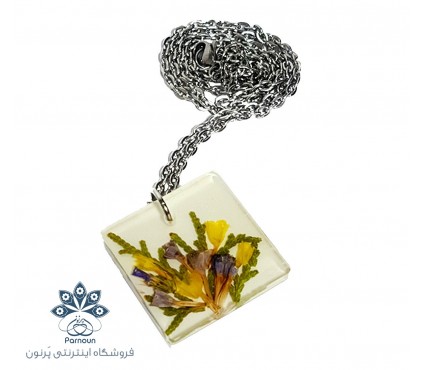 گردنبند رزین و گل طبیعی بهارناز