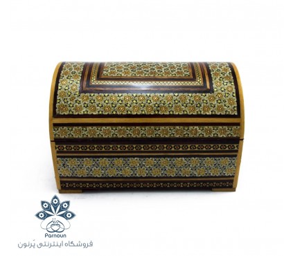 صندوقچه چوبی خاتم کاری شده با پوشش داخلی مخملی با رنگ قرمز