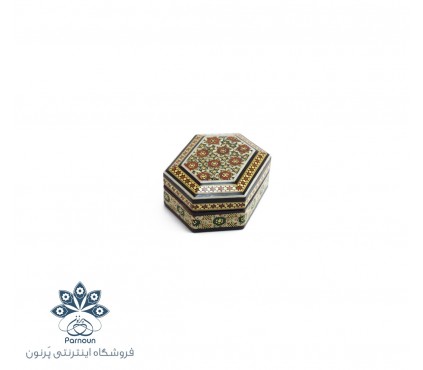 جعبه چوبی انگشتر خاتم‌کاری شده