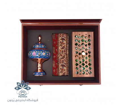ست کادویی شکلات خوری مس و پرداز و سفره قلمکار اصفهان با جعبه ترمه