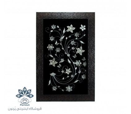 قاب گل نقره با 3 عدد گل نقره عیار 840 ابعاد 37 در 57 سانت