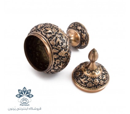 شکلات خوری | قندان مسی پایه دار قلمزنی شده با طرح گل و مرغ اصفهان