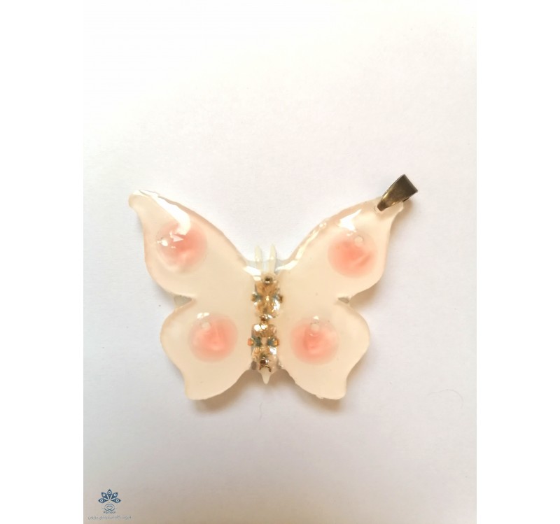 گردن آویز رزین پروانه