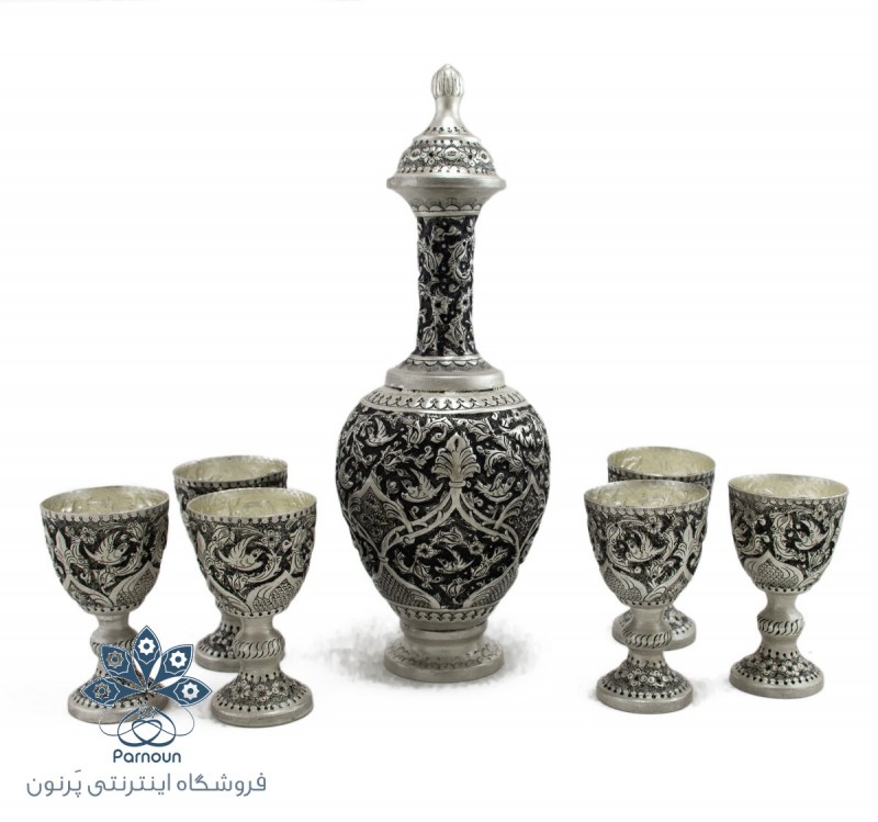 تنگ و جام شراب خوری قلمزنی طرح نقره پتینه کاری شده