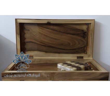 تخته نرد ساخته شده از چوب خالص گردو
