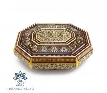 شکلات خوری 8 ضلعی چوبی خاتم‌کاری شده اصفهان با پوشش مخمل قرمز