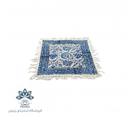 تو سینی قلمکاری اصفهان طرح گل و بوته