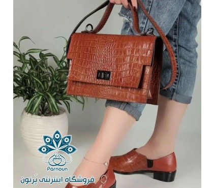 کیف دوشی زنانه مدل پریماه