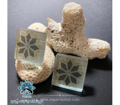 گوشواره گلس دکوپاژ طرح ماندالا