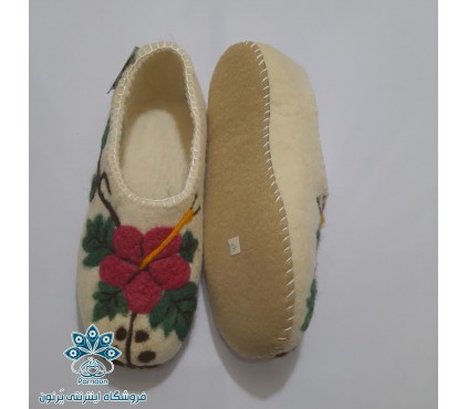 کفش نمدی 