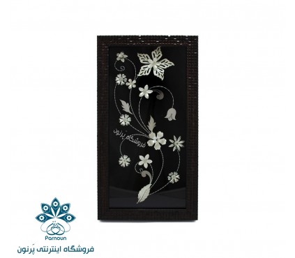 تابلو گل نقره با ابعاد 17 در 33 سانتیمتر