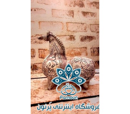 مجسمه سرامیکی دستساز اسب کارمن طرح پتینه کاری