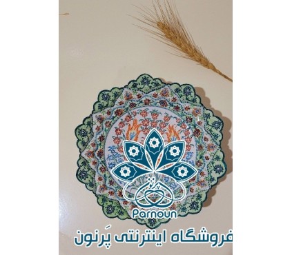 تابلو مینا با قاب مشبک چوبی