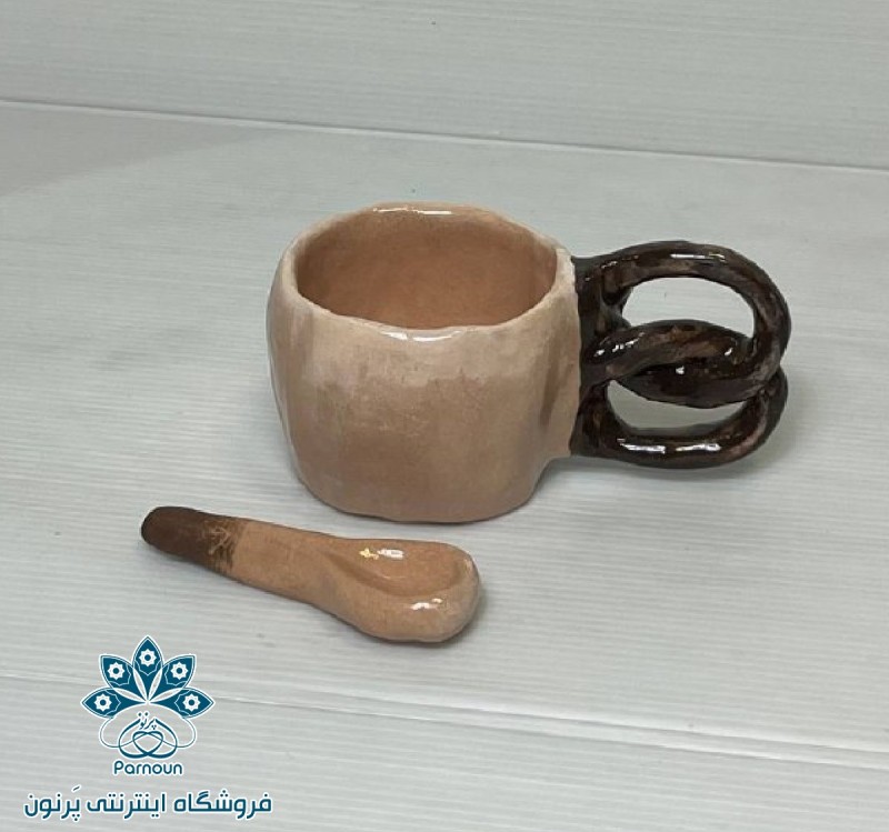 ماگ با دسته طرح چوب شور