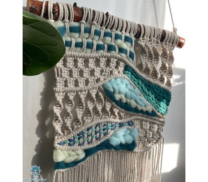 دیوار آویز مکرومه و تپستری بادامه