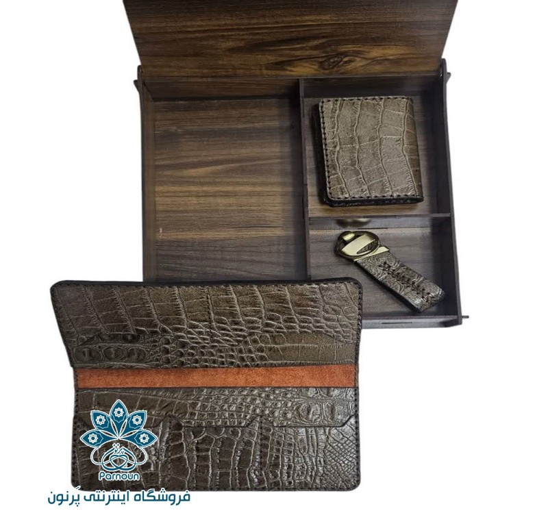 ست هدیه چرمی زنانه و مردانه