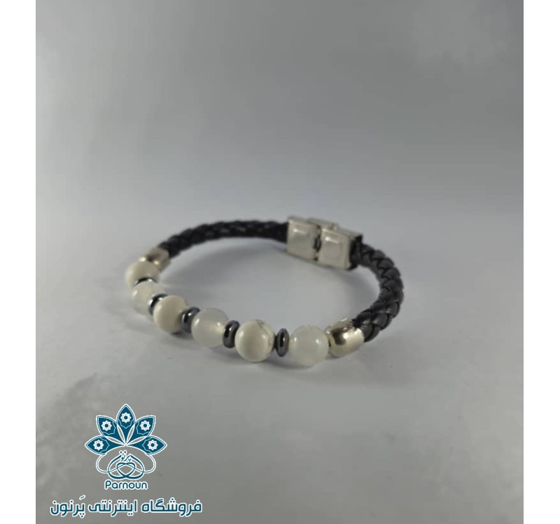 دستبند چرم سنگ های هاولیت و سلنایت