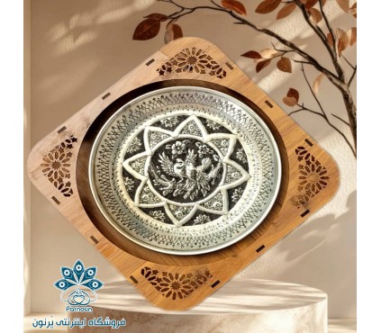 بشقاب مسی قلم زنی طرح گل و مرغ