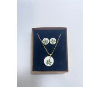 نیم ست طرح برگ پنج پر