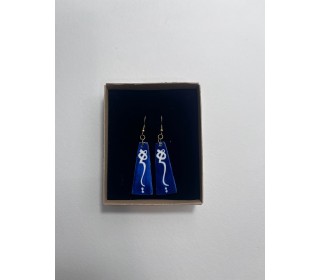 گوشواره طرح هیچ