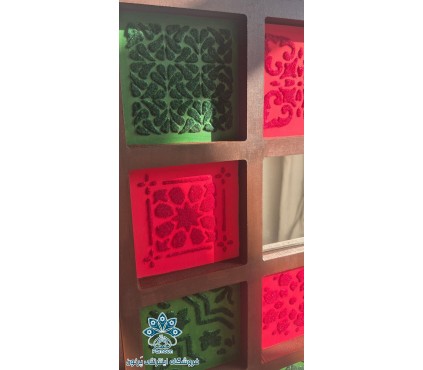قاب آینه پتینه کاری با پودر مخمل، طرح کاشی