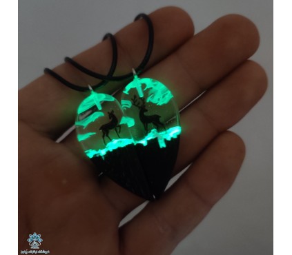 گردنبند 2 نفره چوب و رزین مگنتی  و شبتاب